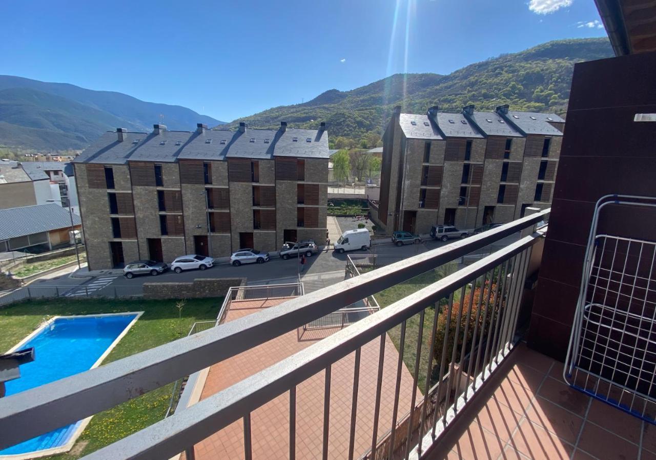 Apartamento Calido Piso -Bonavista- ¡Ideal Para Ti Y Los Tuyos ! Sort Exterior foto